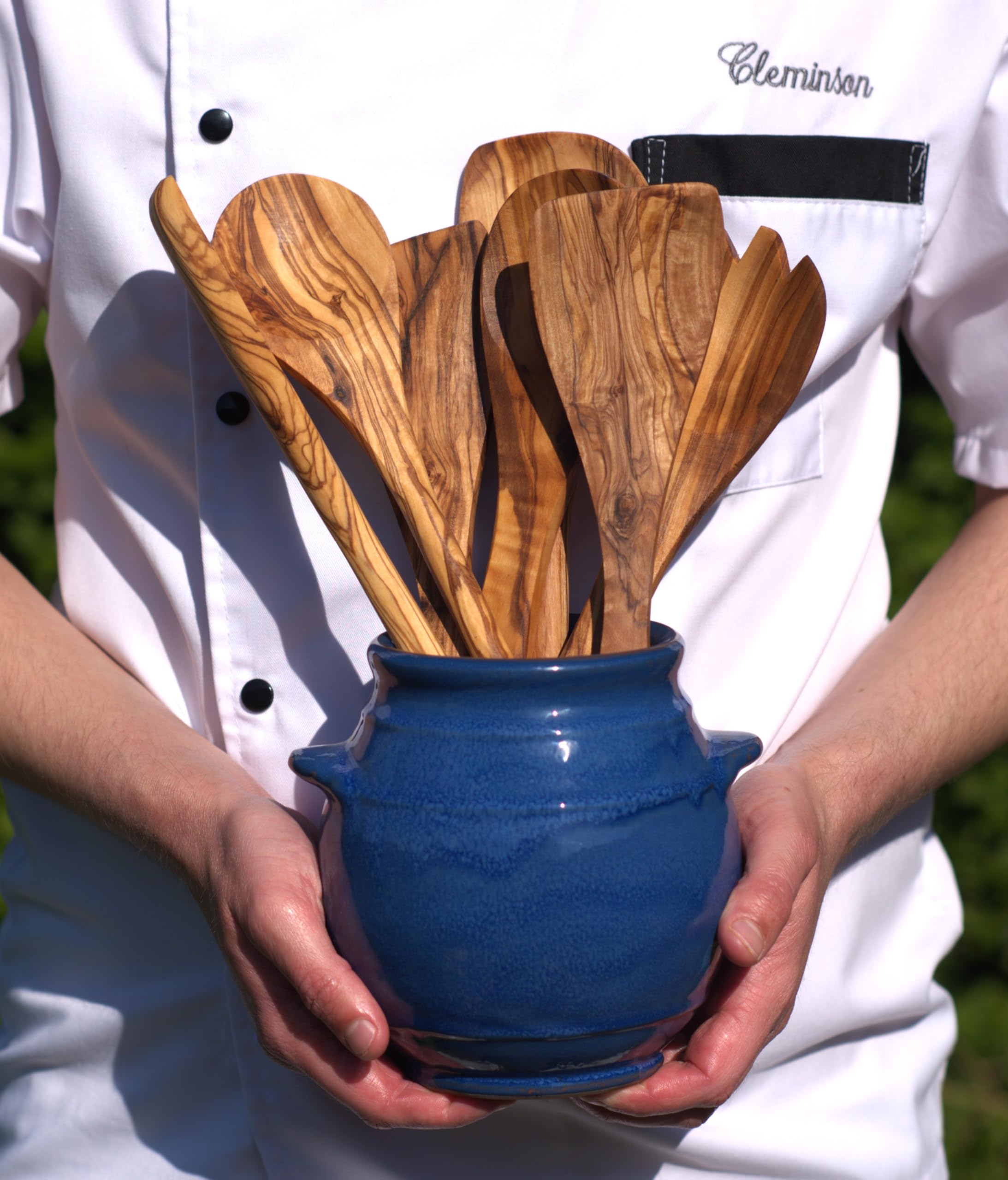 Cleminson Hand-Dipped Ceramic Utensil Jar | Artisan Kitchen Utensil Holder | Made in Spain | Stylish Cutlery Pot Organiser | Rustic Farmhouse Crock for Spoons, Spatulas, Whisks (Blue Pastel)