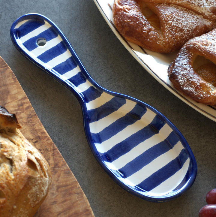 Cleminson Spanish Ceramic Kitchen Spoon Rest – Hand-Painted Striped Utensil Holder | 27cm, Dishwasher Safe, for Tongs, Wooden Spoons, Spatulas | Tea Bag Holder (Blue Stripes)
