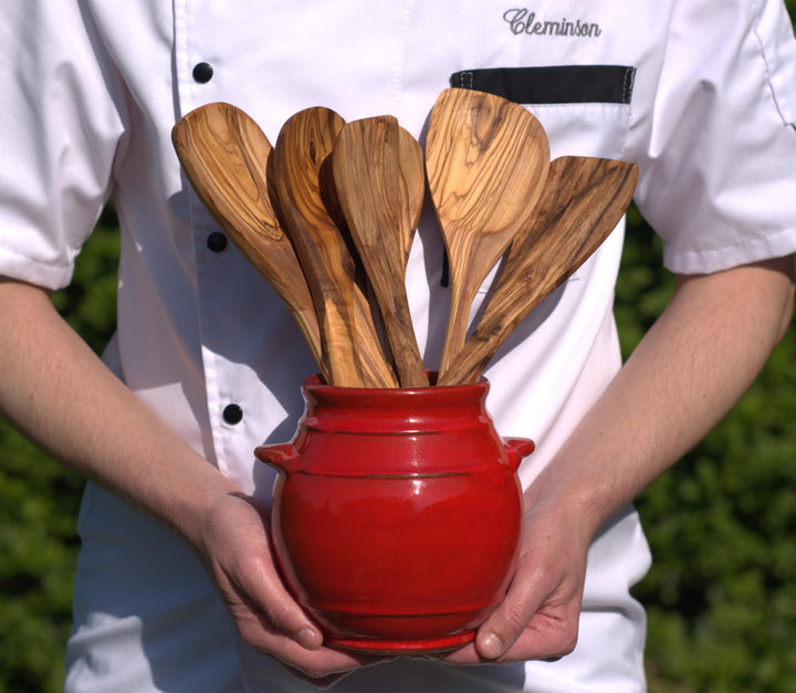 Cleminson Hand-Dipped Ceramic Utensil Jar | Artisan Kitchen Utensil Holder | Made in Spain | Stylish Cutlery Pot Organiser | Rustic Farmhouse Crock for Spoons, Spatulas, Whisks (Red Pastel)