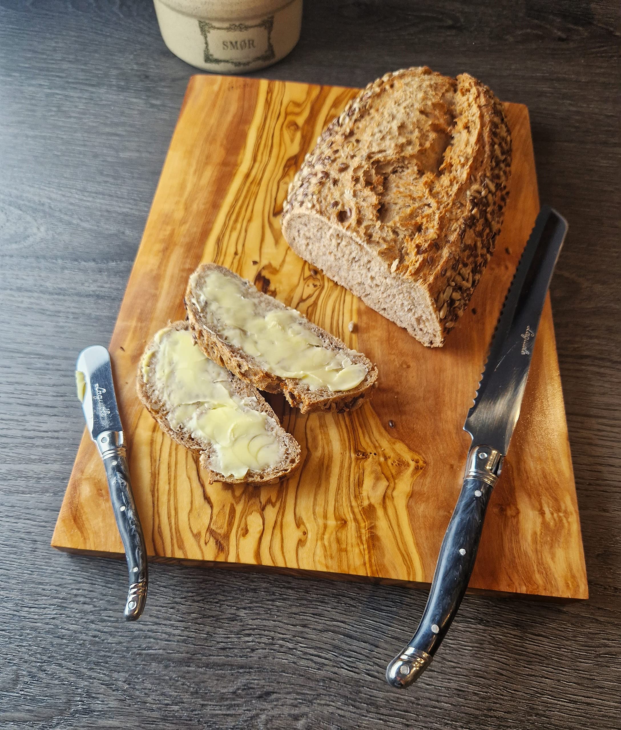 Cleminson 35 x 25 cm Olive Wood Rectangular Chopping & Worktop Bread Board